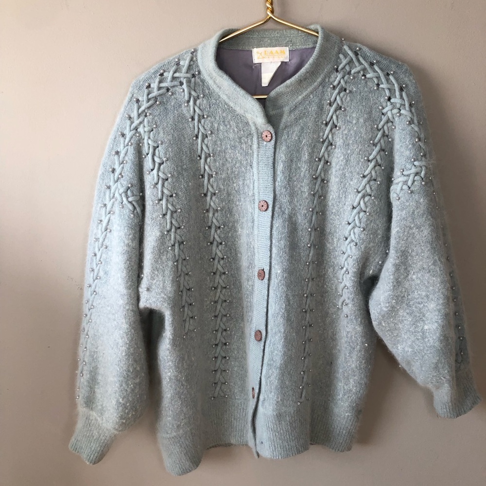 Beautiful Vintage Pastel Blue Pure Angora Fuzzy Pearl Cardigan Sweater Size L - Picture 2 of 12